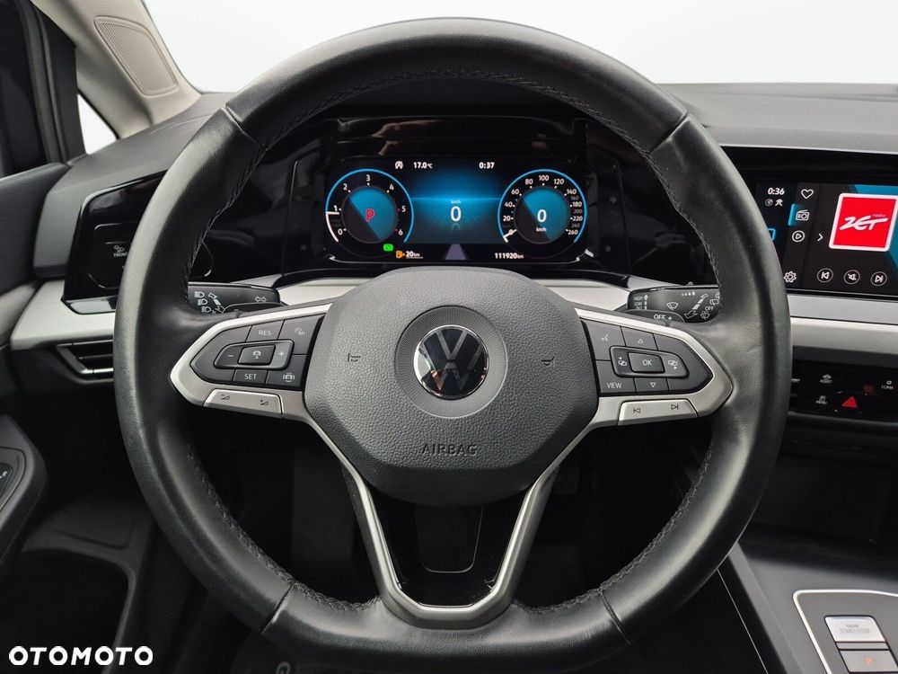 Volkswagen Golf - 14