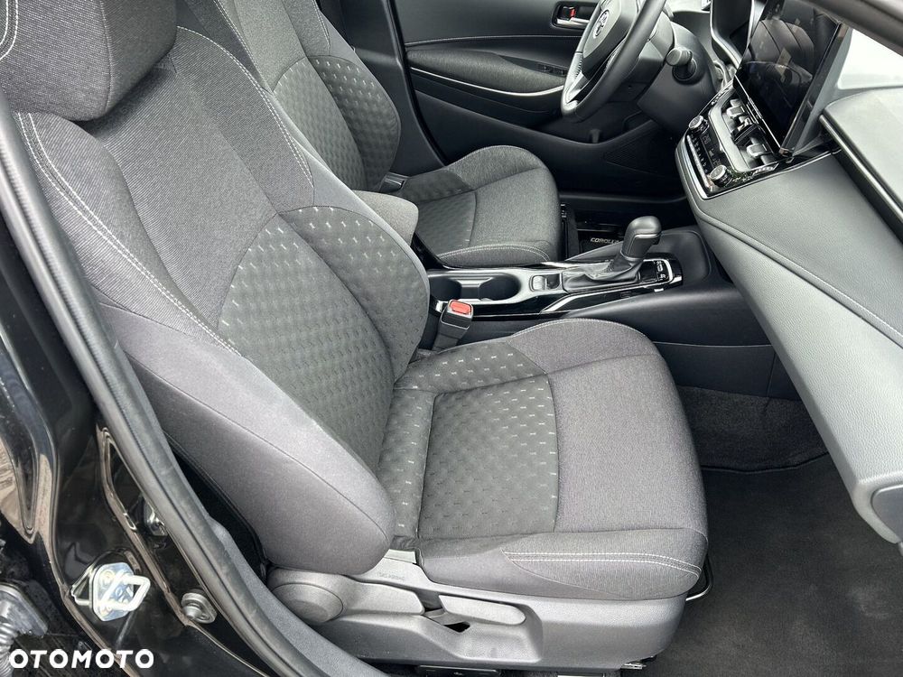 Toyota Corolla 1.8 Hybrid Comfort - 16