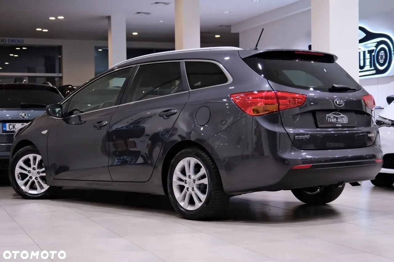 Kia Ceed Cee'd 1.6 CRDi M - 17