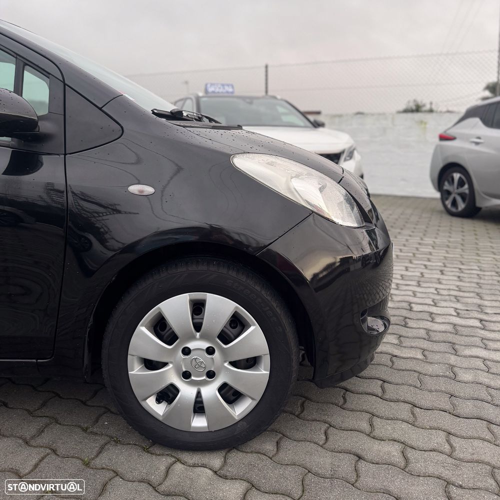 Toyota Yaris 1.0 VVT-i AC Manual - 5