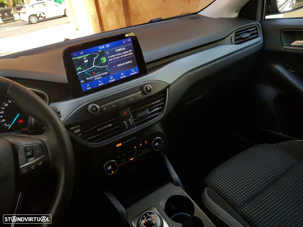 Ford Focus 1.5 TDCi ECOBlue Connected Aut. - 51