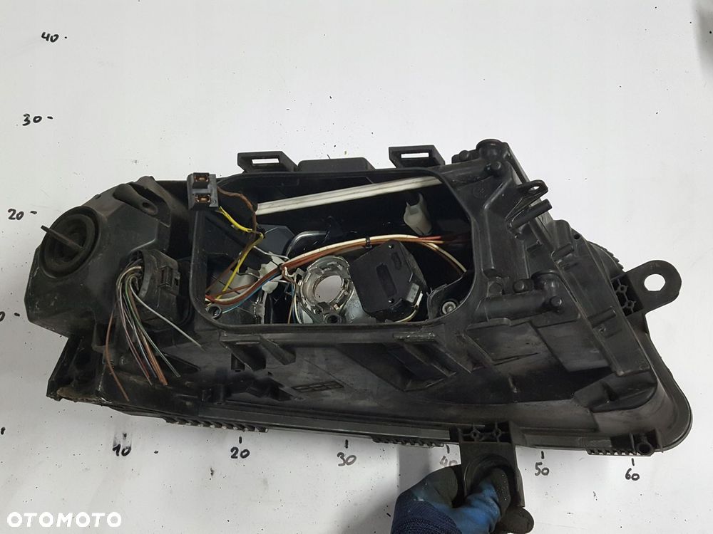 AUDI A6 C6 04-07r LAMPA LEWA PRZÓD EUROPA - 3