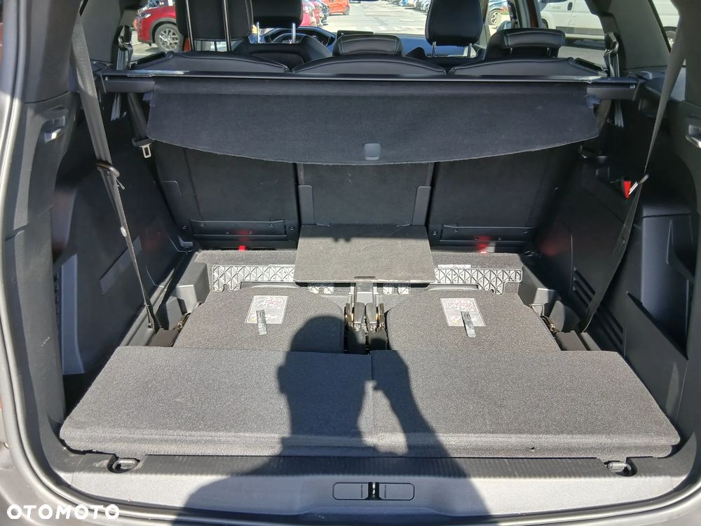 Peugeot 5008 1.2 PureTech mHEV Allure Pack S&S e-DCS6 - 15