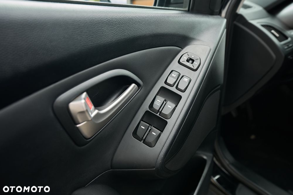 Hyundai ix35 - 11