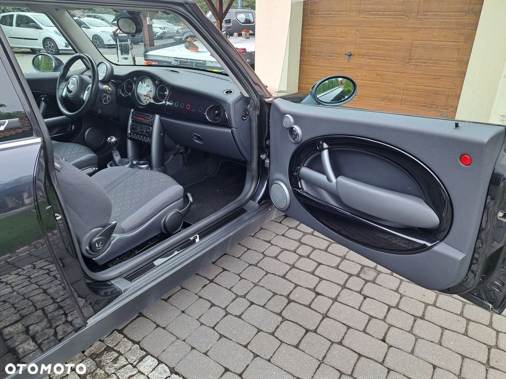 MINI ONE Seven - 7