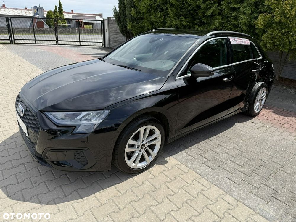 Audi A3 Sportback - 4