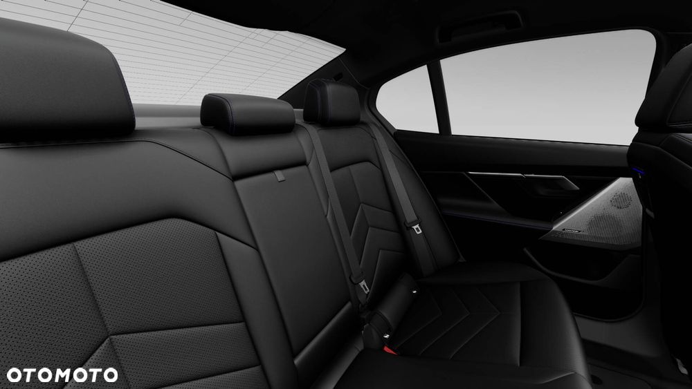 BMW Seria 5 530e xDrive PHEV - 15