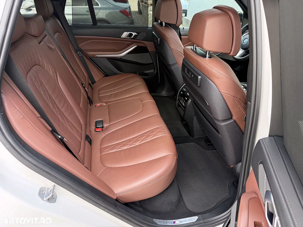 BMW X5 M M50d - 33