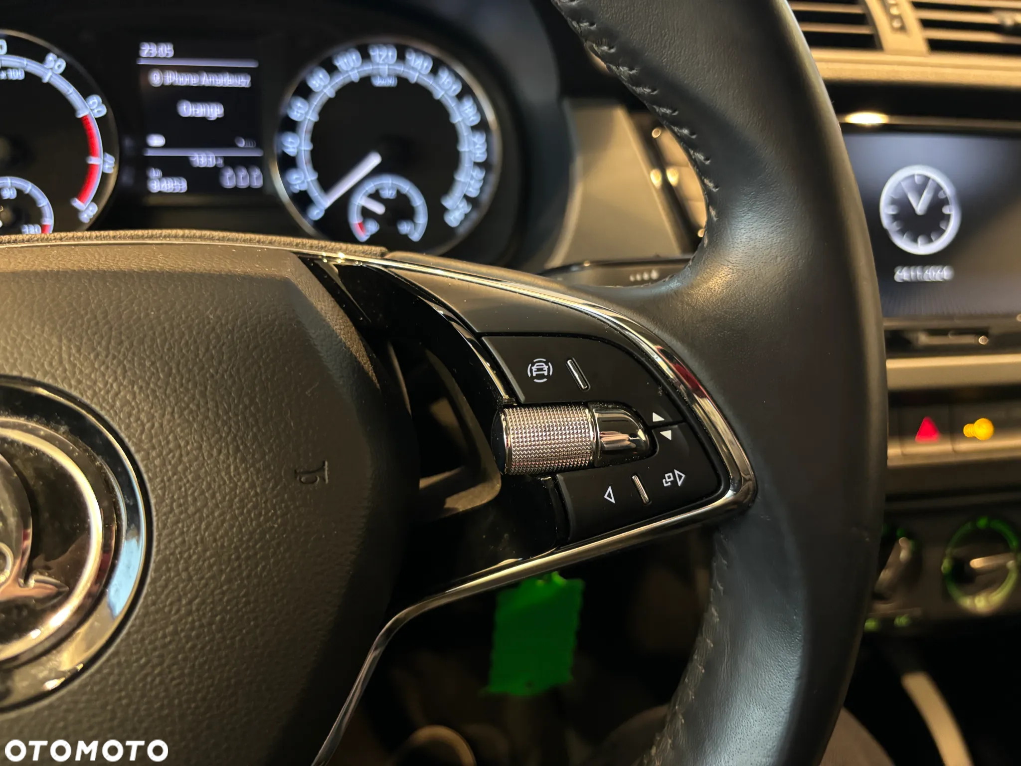 Skoda Fabia 1.0 TSI Active - 18