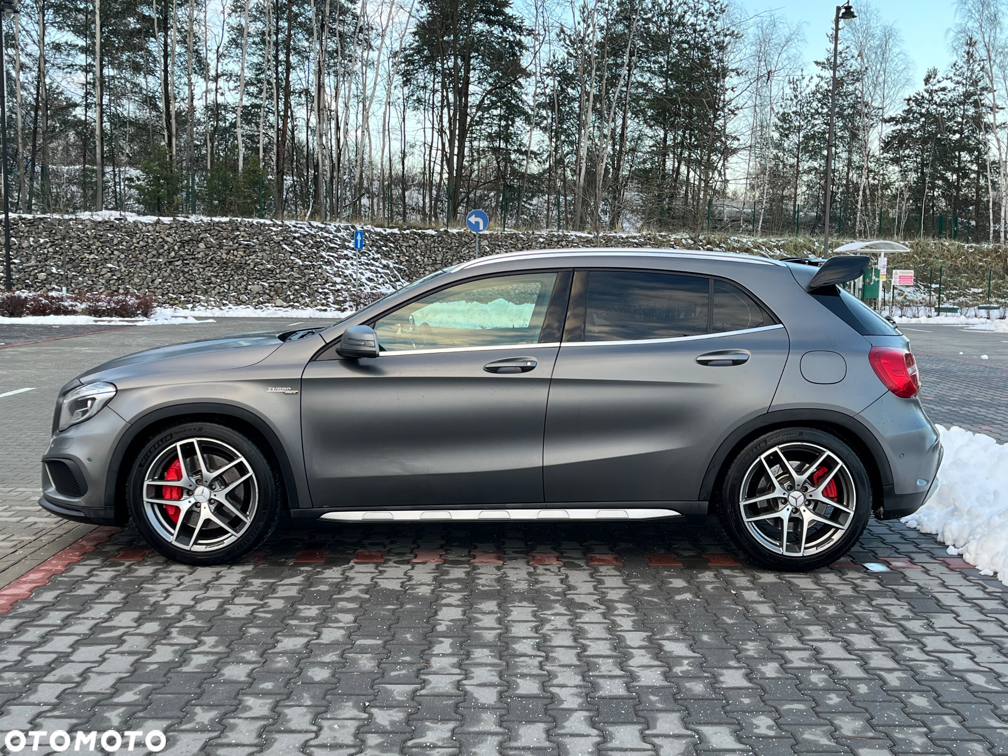 Mercedes-Benz GLA 45 AMG 4-Matic - 2