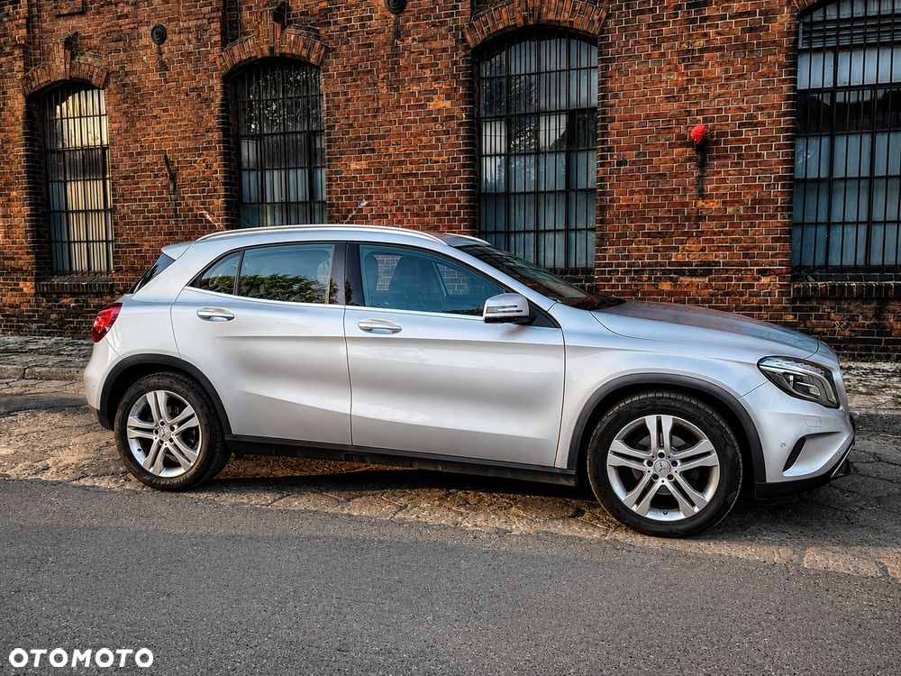Mercedes-Benz GLA 220 CDI - 4