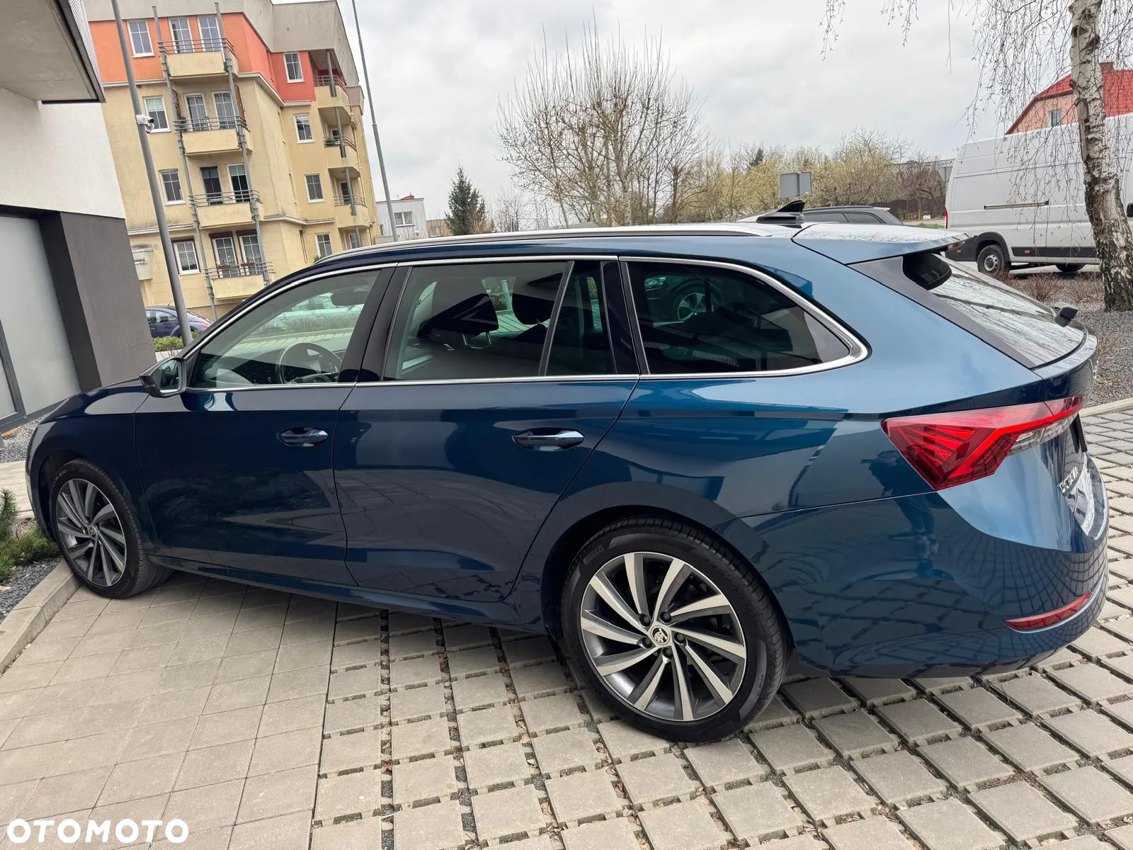 Skoda Octavia 2.0 TDI Style DSG - 5