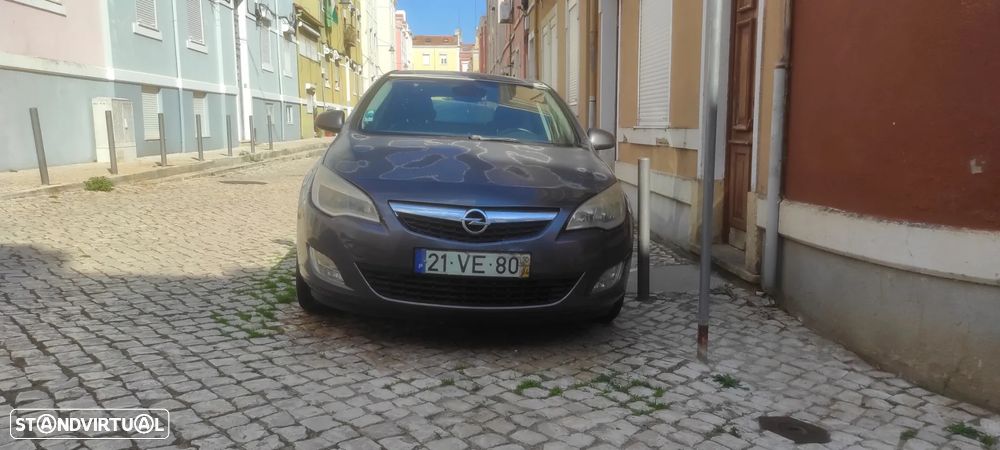 Opel Astra 1.7 CDTI DPF Cosmo - 5