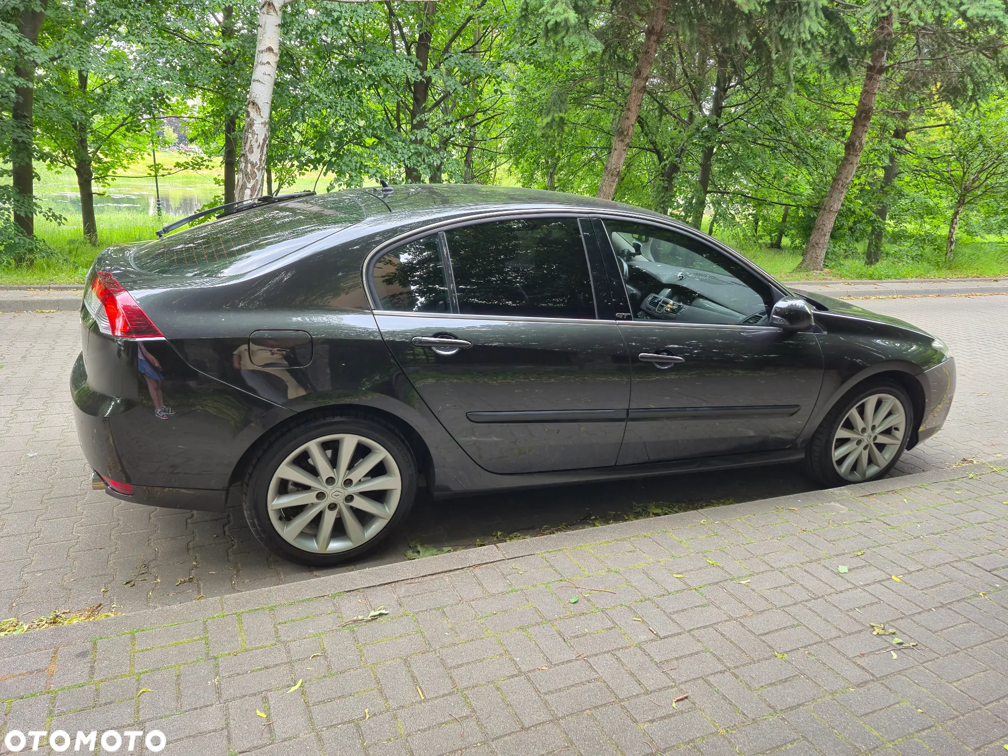 Renault Laguna dCi 150 FAP GT - 26
