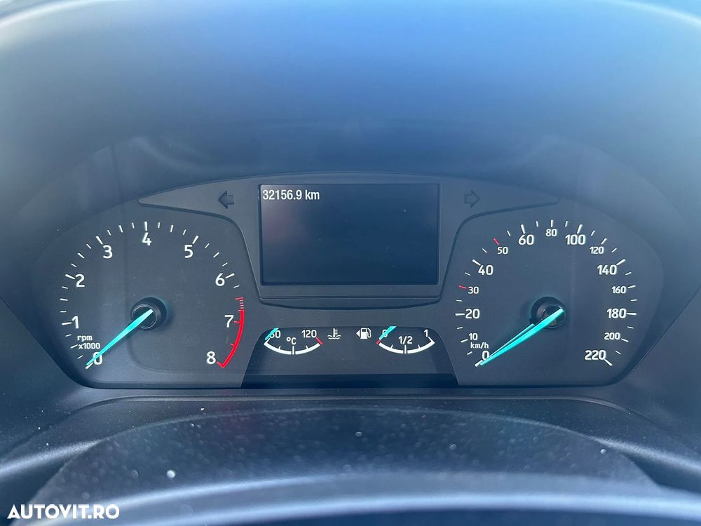 Ford Fiesta 1.1 Trend - 18