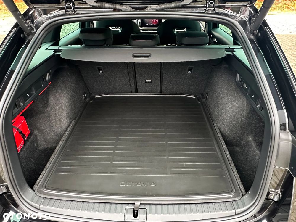 Skoda Octavia 2.0 TDI DSG 4x4 RS - 14
