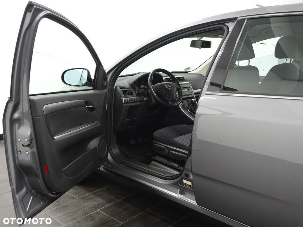 Fiat Croma 1.8 16V Dynamic - 17