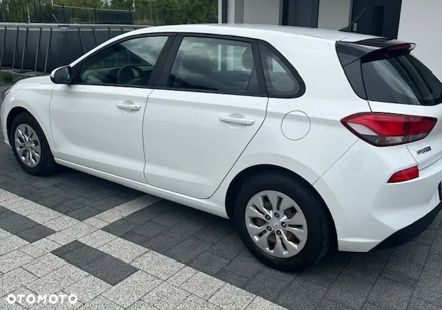 Hyundai i30 1.4 Classic + - 6