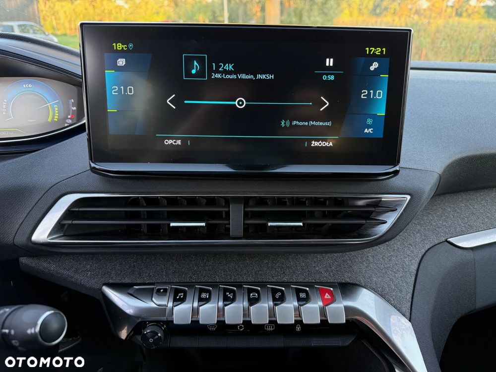 Peugeot 3008 1.6 PureTech Hybrid PHEV Allure Pack S&S EAT8 - 26