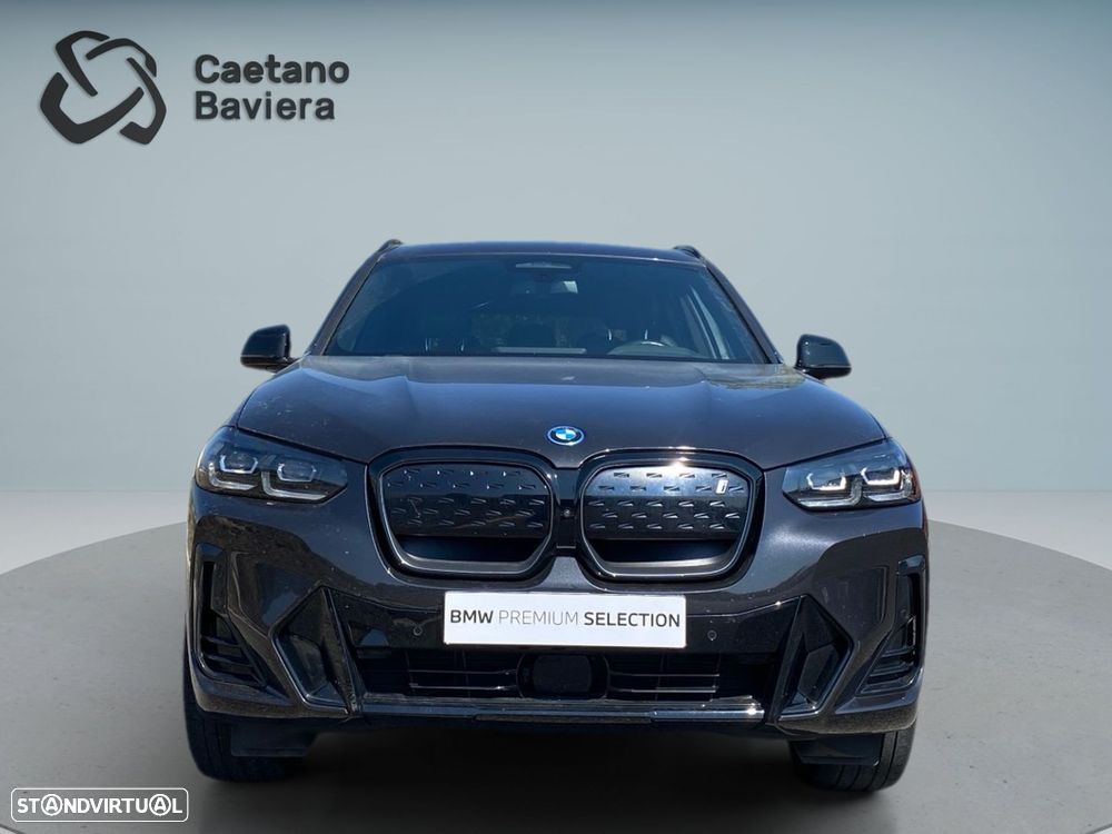 BMW iX3 M Sport Impressive - 24