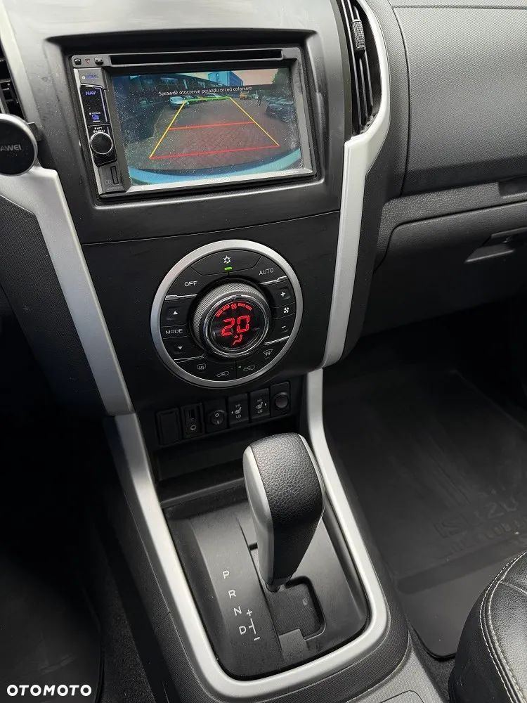 Isuzu D-Max 1.9 DC LSX - 15