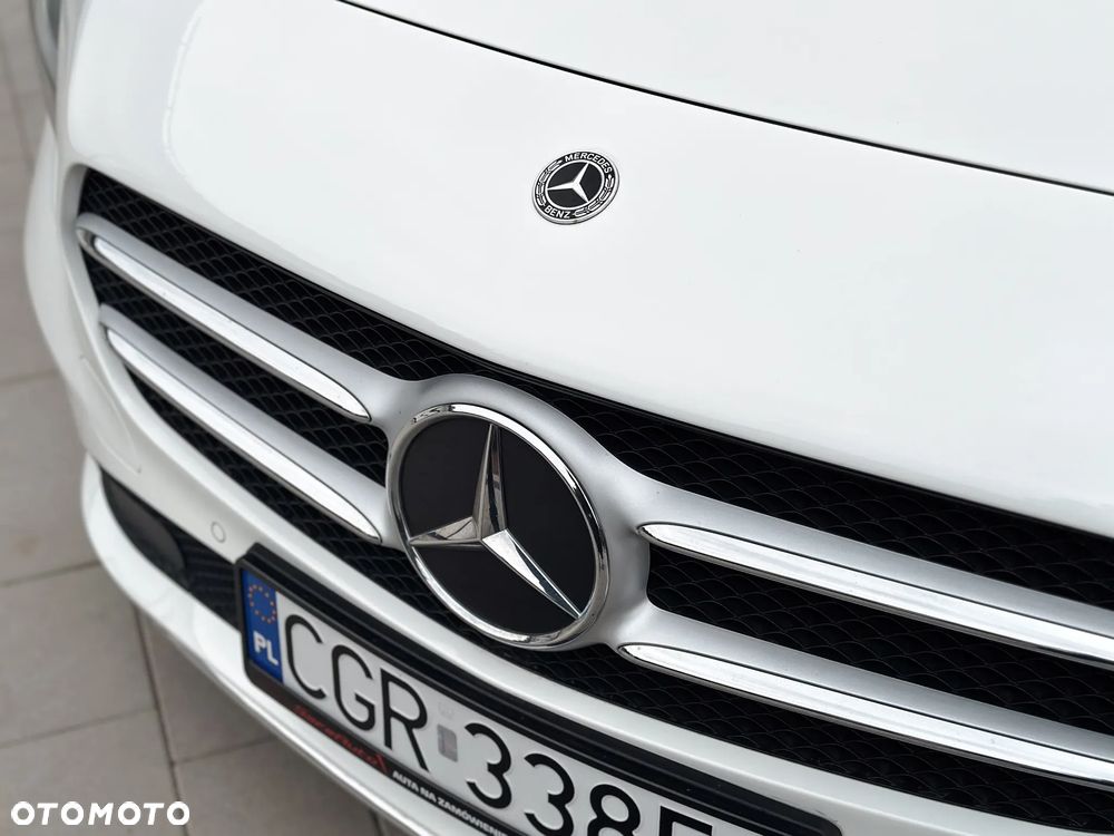 Mercedes-Benz Klasa B 200 d 8G-DCT - 32