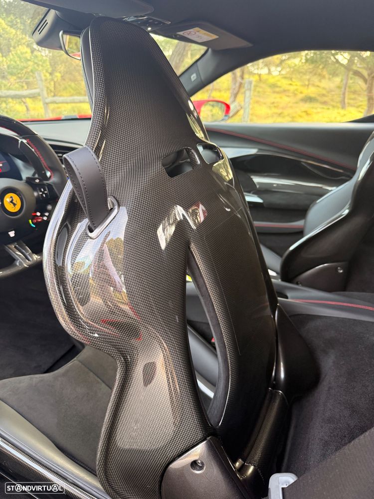 Ferrari 296 GTB 3.0 Twin-Turbo V6 - 18