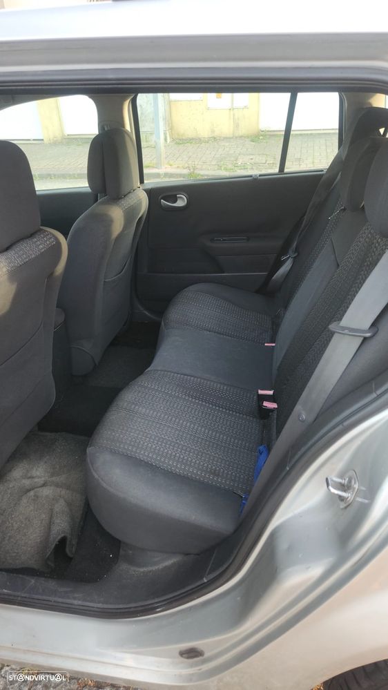 Renault Mégane Break 1.5 dCi Confort - 9
