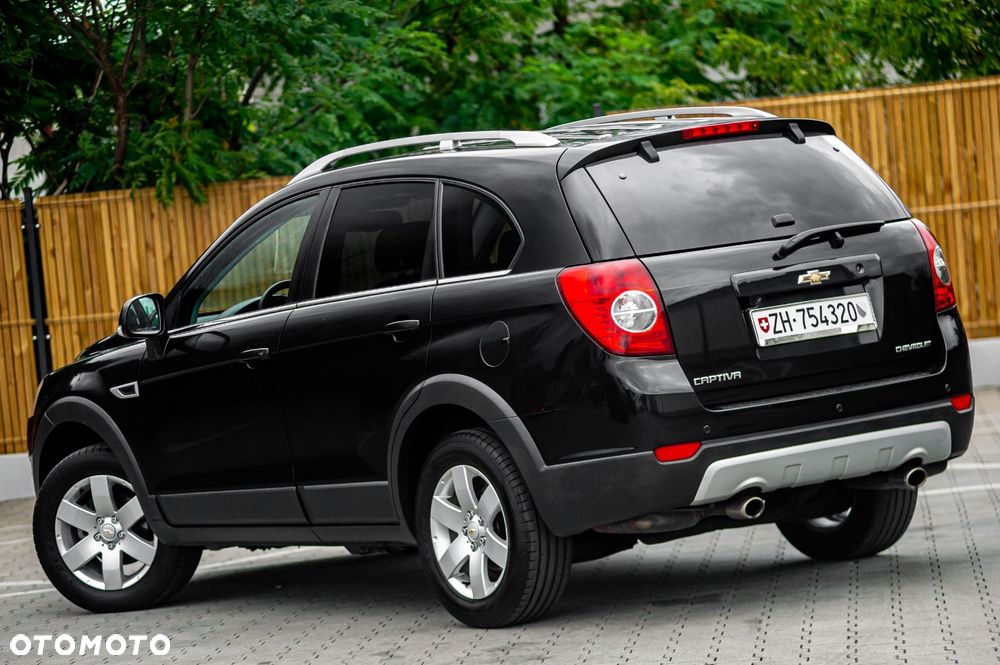 Chevrolet Captiva - 17