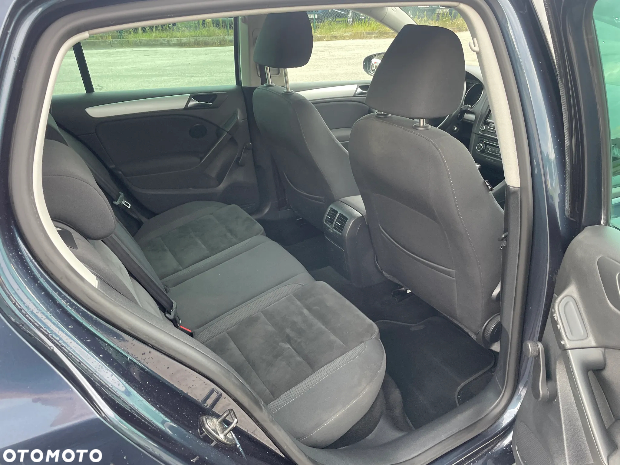 Volkswagen Golf 2.0 TDI DPF 4Motion Highline - 10