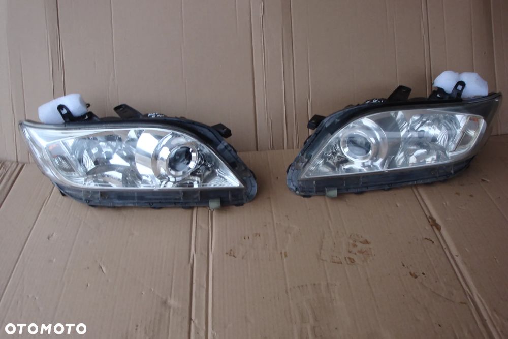 TOYOTA RAV4 III LIFT 10-12 lampa lewa przednia eu - 1