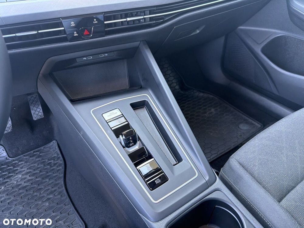 Volkswagen Golf Variant - 16