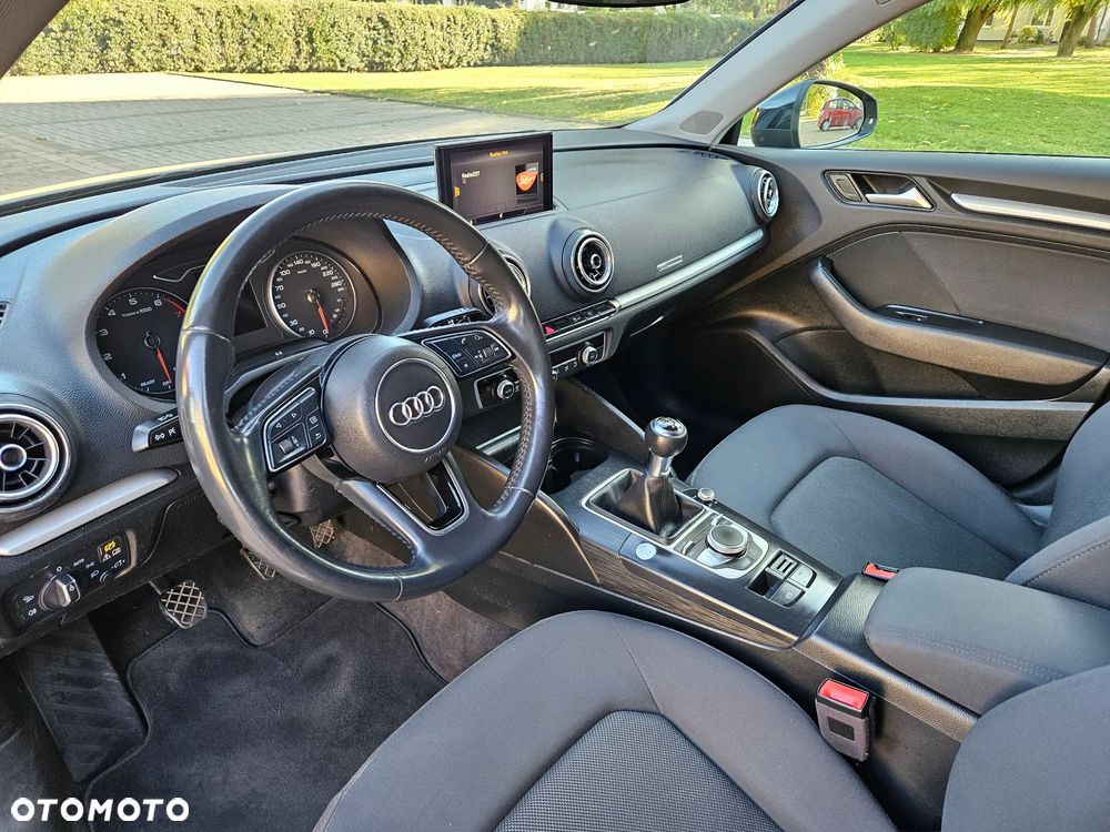 Audi A3 Sportback - 7