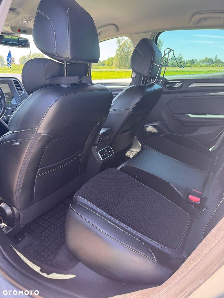 Renault Megane 1.5 dCi Limited EDC EU6 - 20