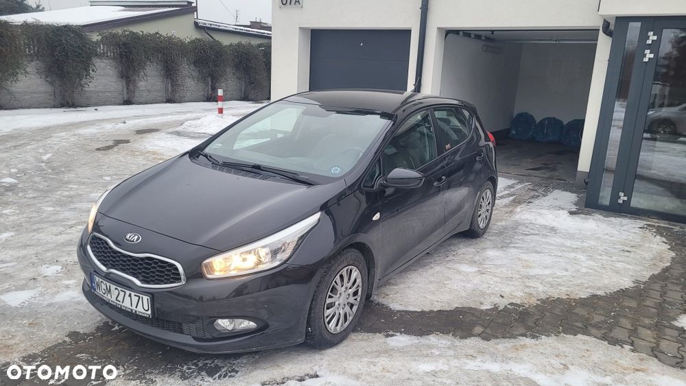 Kia Ceed - 1