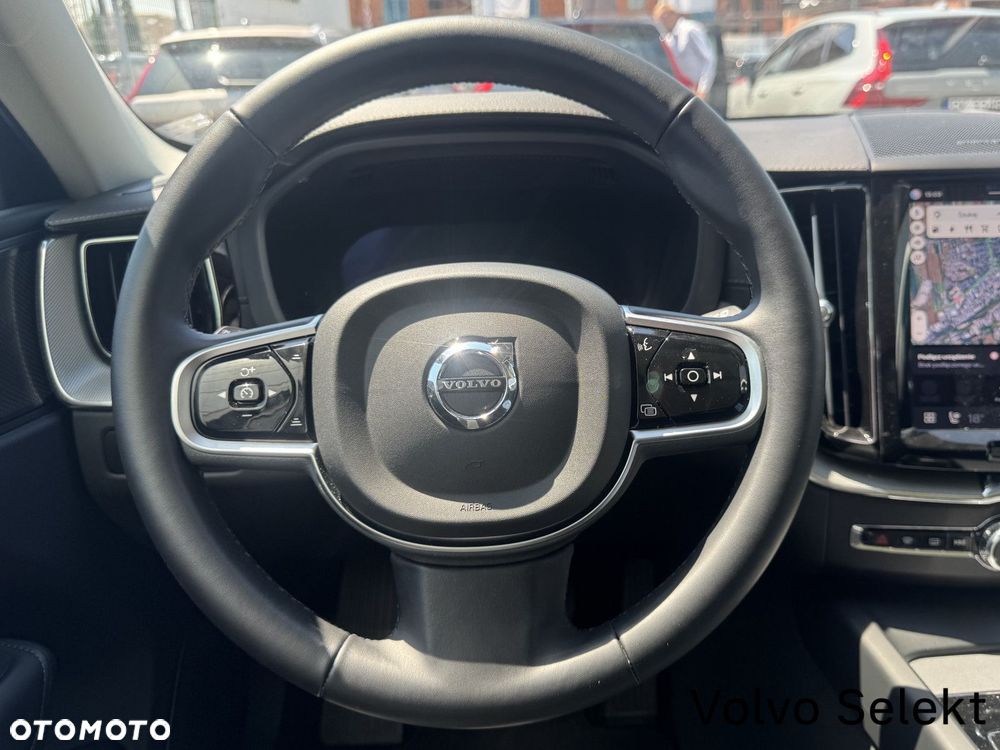 Volvo XC 60 - 25