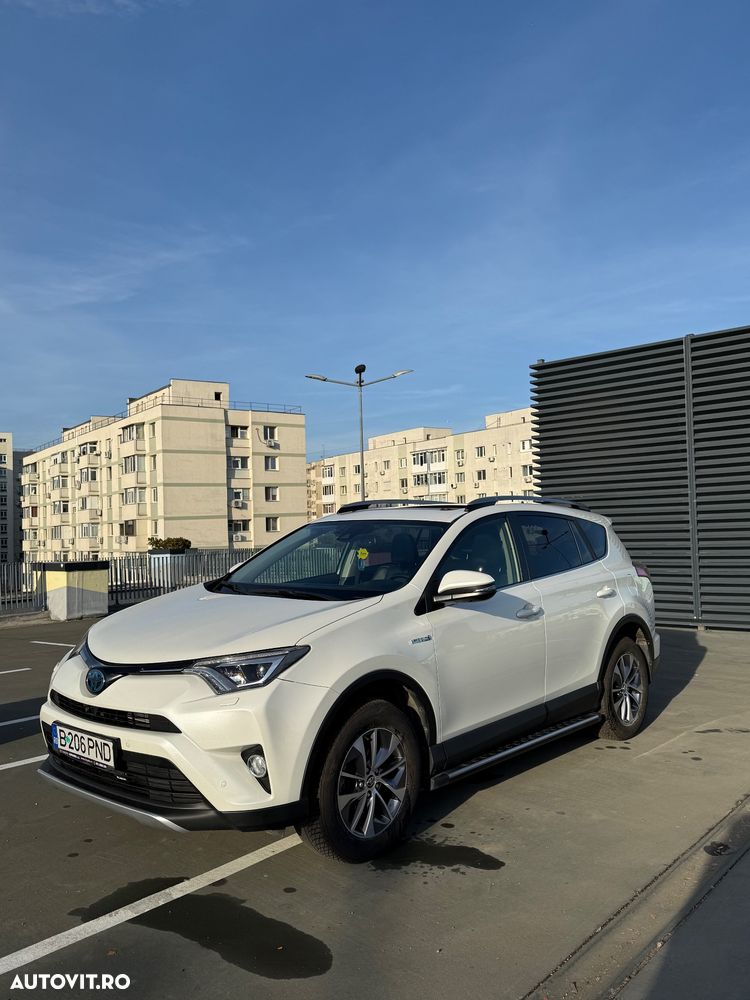 Toyota RAV4 - 2