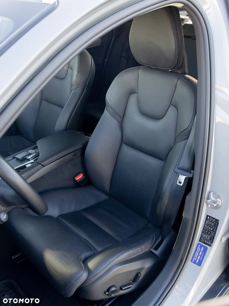 Volvo V90 B5 B Ultimate Bright - 24