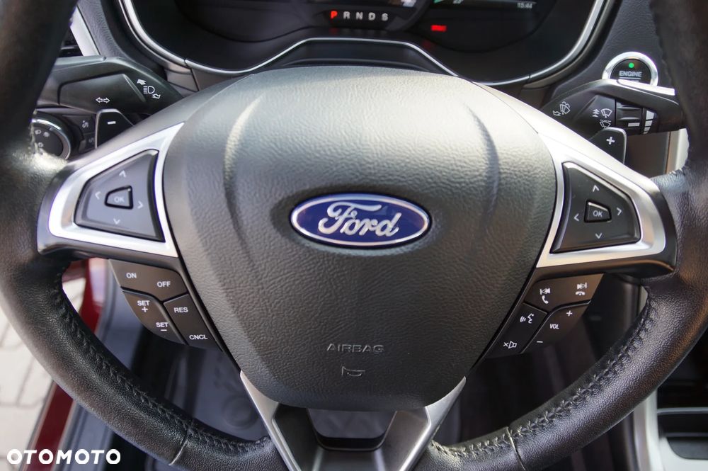 Ford Mondeo 2.0 EcoBoost Titanium - 20
