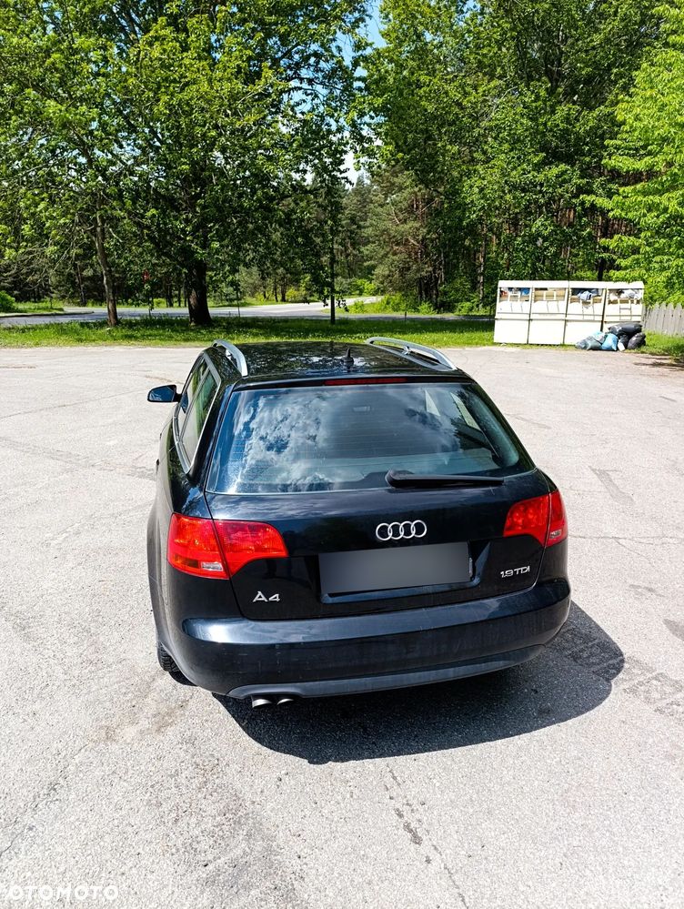 Audi A4 Avant - 6