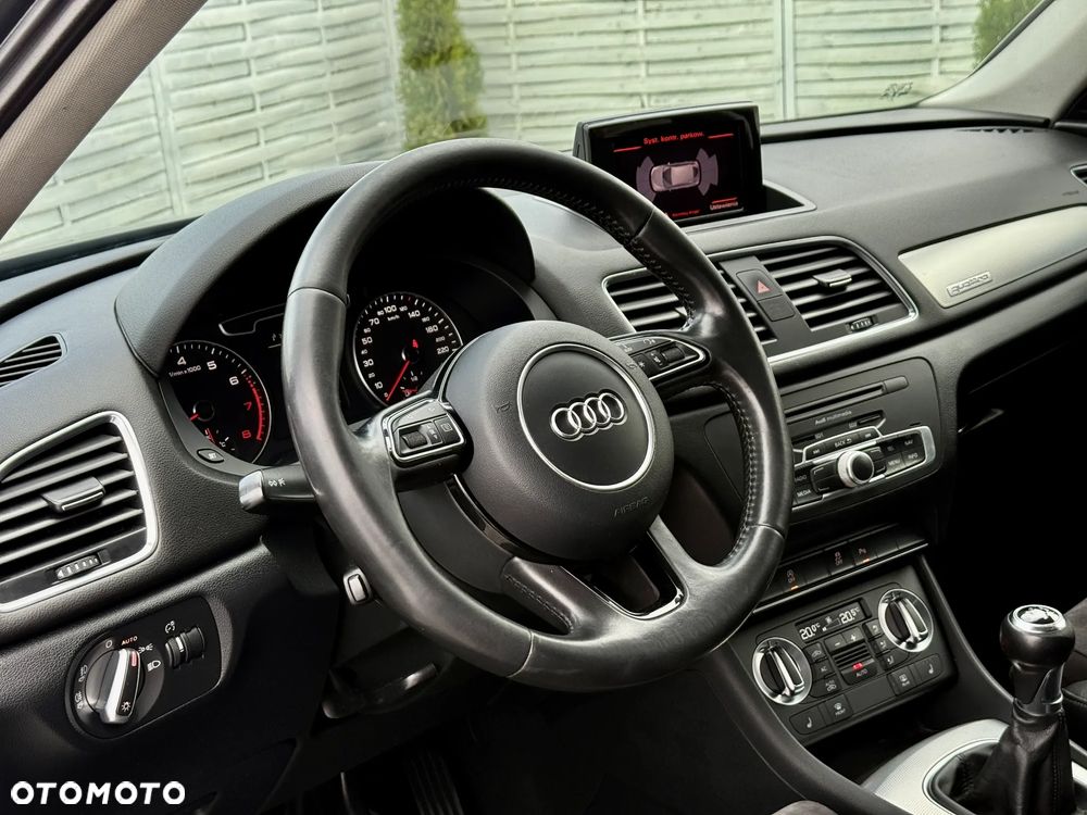 Audi Q3 2.0 TFSI Quattro - 10