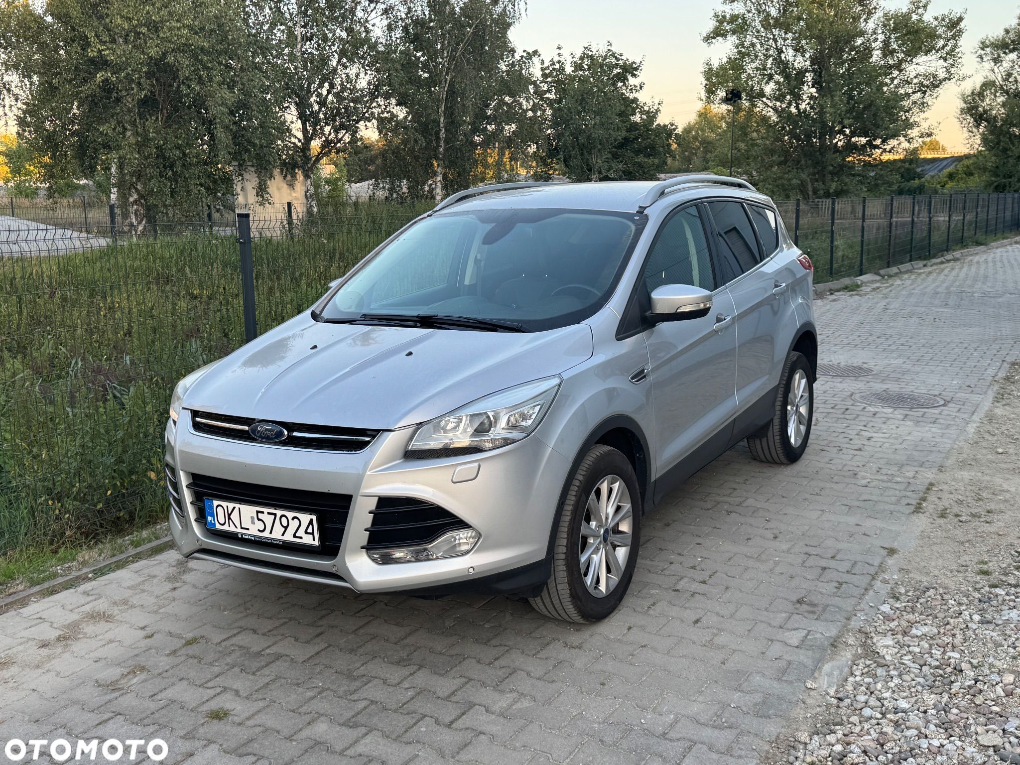 Ford Kuga 1.5 EcoBoost 4WD Titanium - 1
