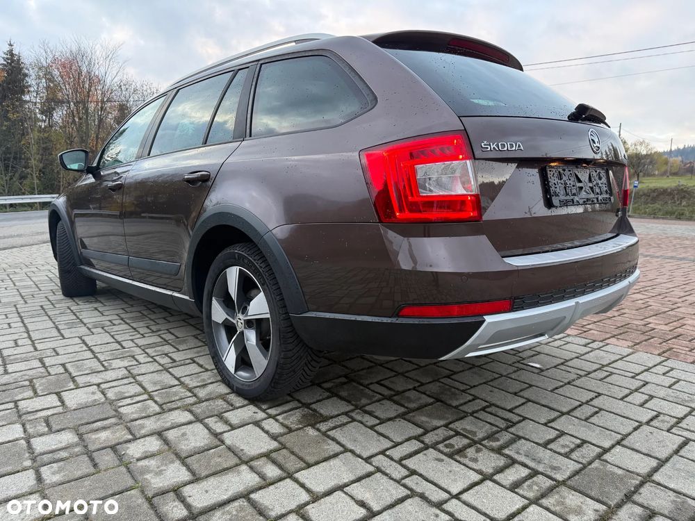 Skoda Octavia 2.0 TDI 4x4 DSG Scout - 7
