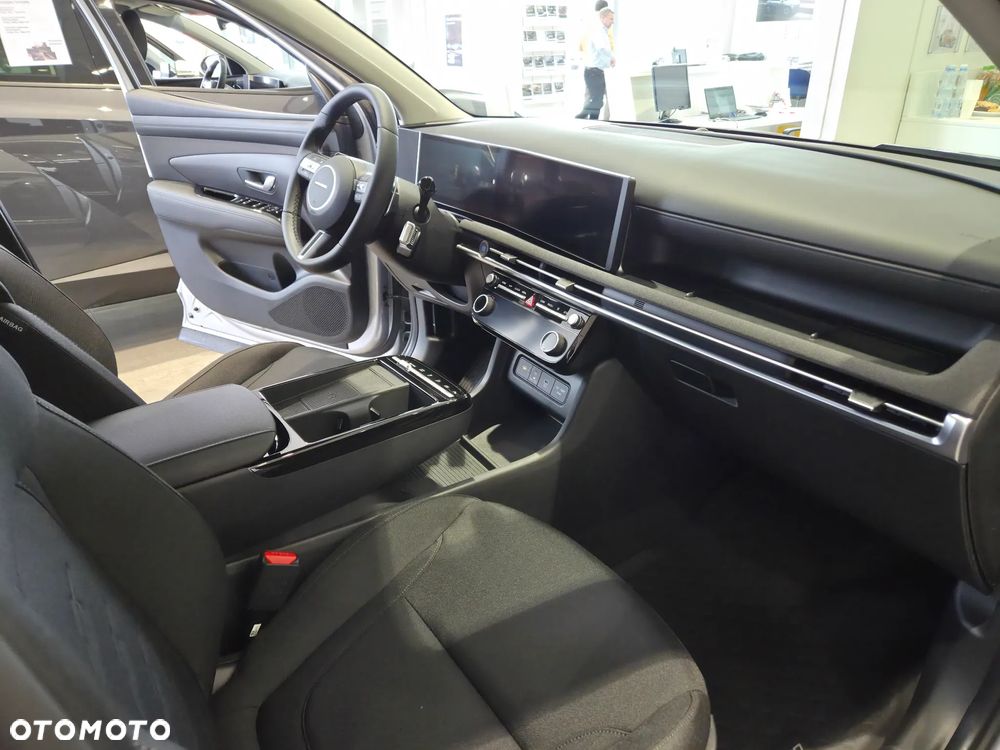 Hyundai Tucson - 11