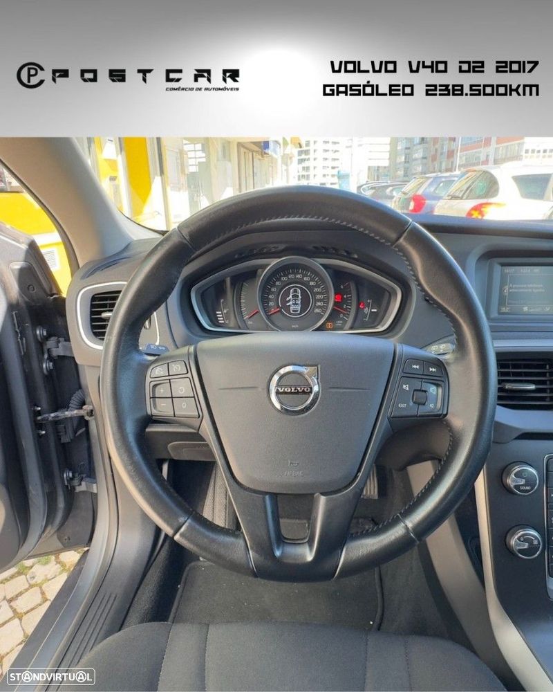 Volvo V40 2.0 D2 Inscription - 17