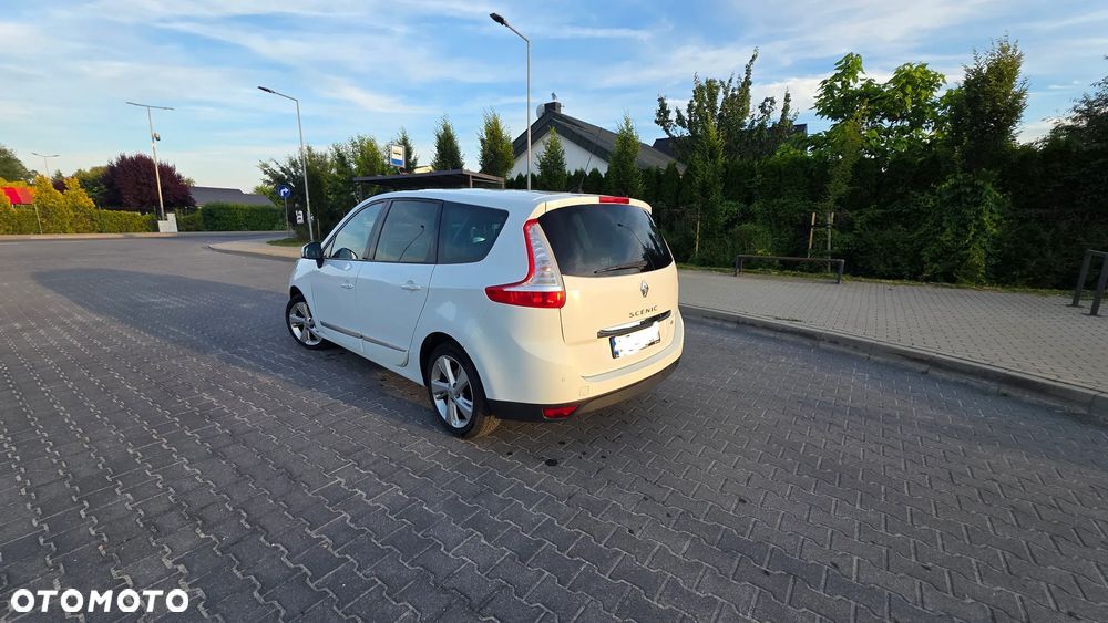 Renault Scenic 1.5dCi TomTom Edition - 2