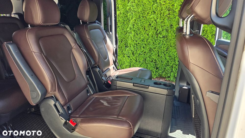 Mercedes-Benz Klasa V 250 BlueTEC lang 7G-TRONIC Edition 1 - 20