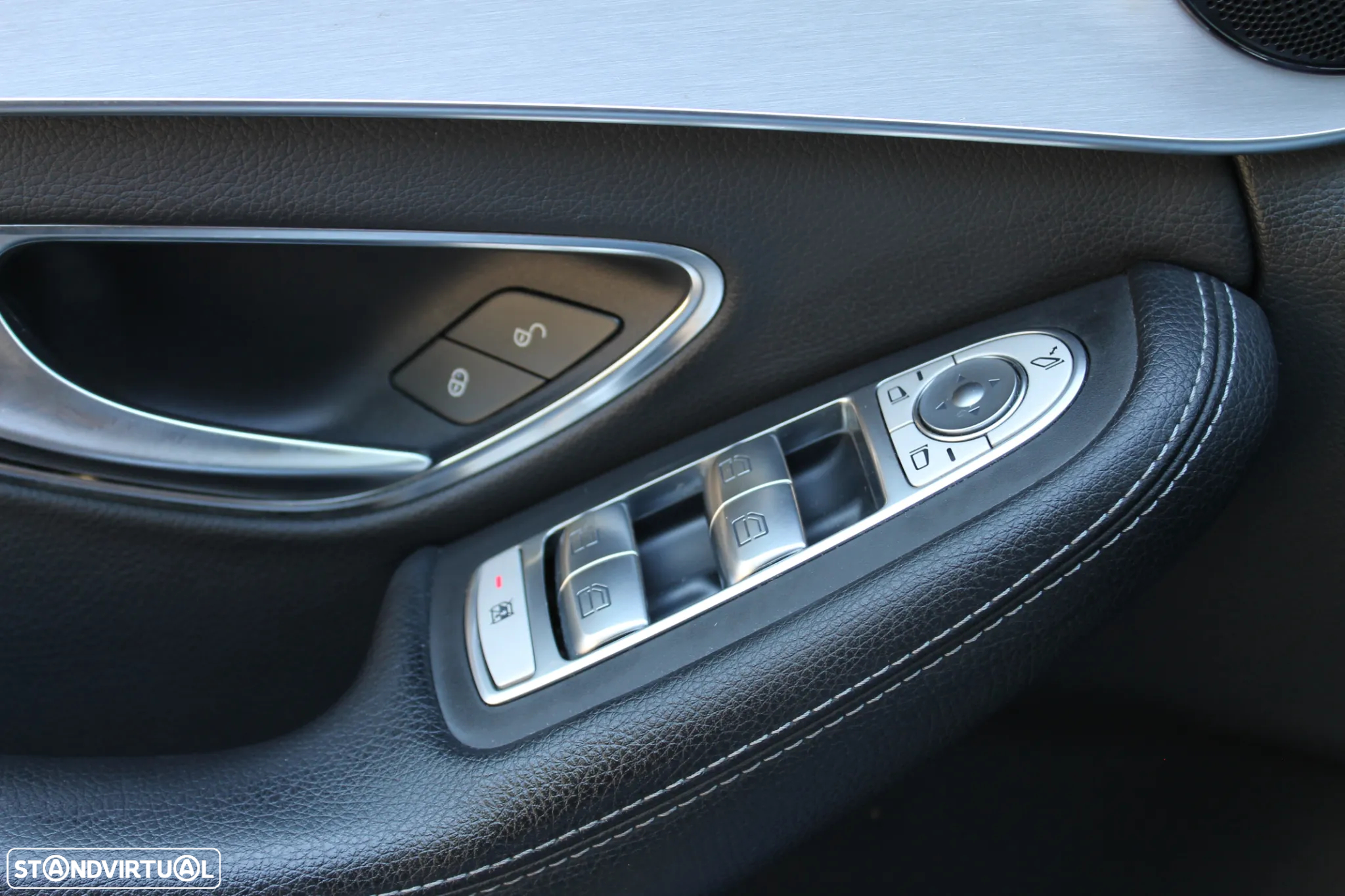Mercedes-Benz C 220 d Avantgarde - 25