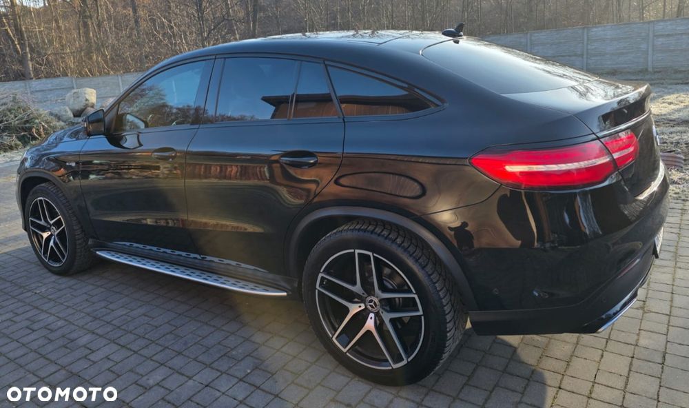 Mercedes-Benz GLE 350 d 4-Matic - 6