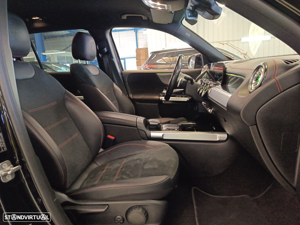 Mercedes-Benz EQB - 4